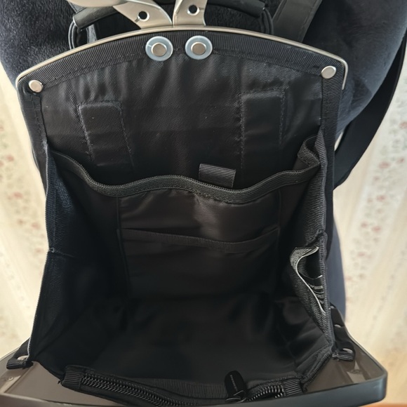 Boblbee Scarabee Mini Backpack - Picture 2 of 4